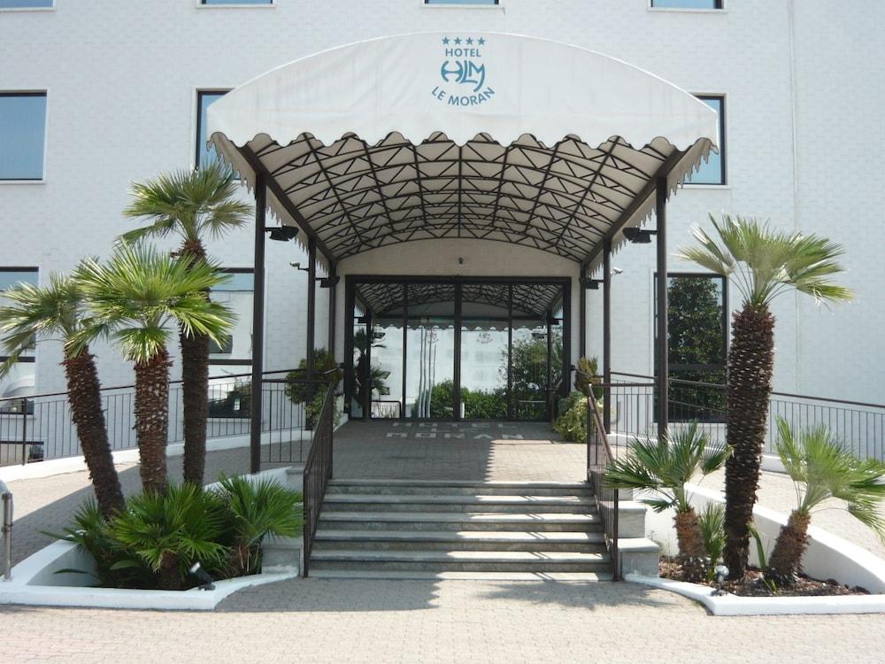 Hotel Le Moran Cusago Zewnętrze zdjęcie