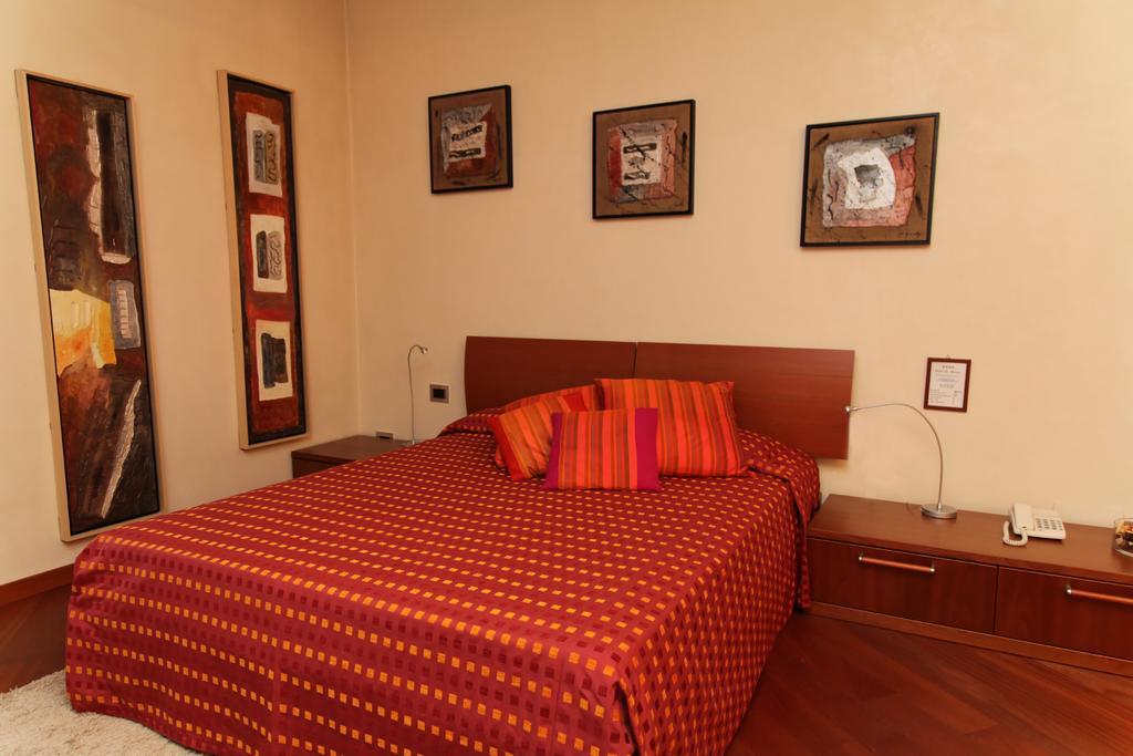 Hotel Le Moran Cusago Zewnętrze zdjęcie