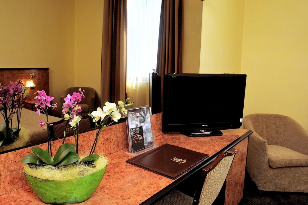 Hotel Le Moran Cusago Zewnętrze zdjęcie