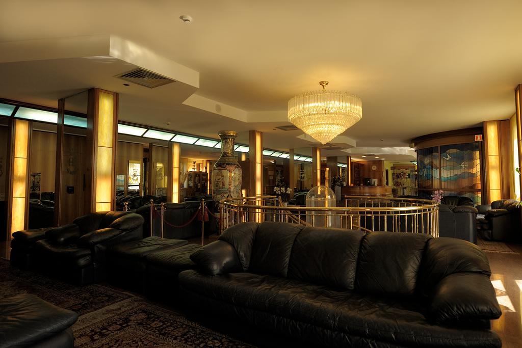 Hotel Le Moran Cusago Zewnętrze zdjęcie